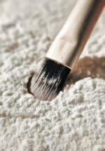 Кисть в пудре